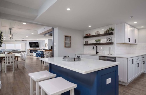 North Ocean City Condo | Stunning ocean front condo with ocean views, pool, gym & private balcony