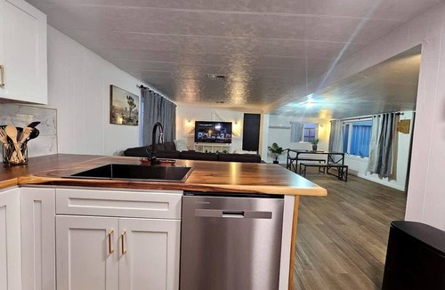 Meadview House | Stunning Vacation Rental with Foosball and Barbecue in Meadview, Arizona