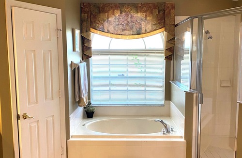 Orange Tree Villa | Stunning Villa w/Solar Heated Pool Near Disney