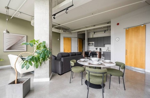 Fashion District Apartment | Stylish and Modern 1BR Industrial Loft!