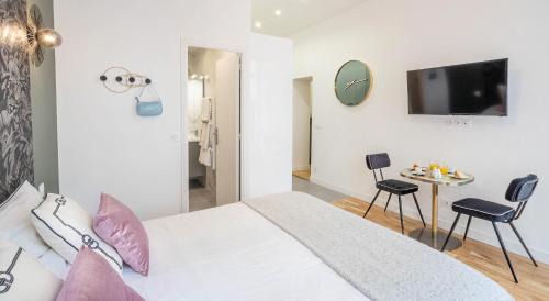 Belleville Apartment | Stylish Apartment in Belleville - Where Artists Live