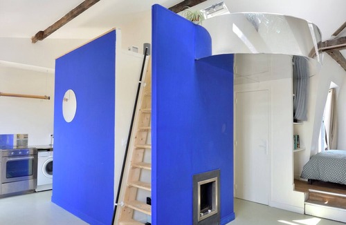 Quartier de la Chapelle Apartment | Stylish attic conversion in the rooftops of Paris