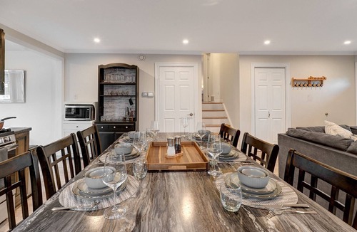 Sudbury House | Stylish Sudbury Stay | Hot Tub | Pet-Friendly | Great for Families