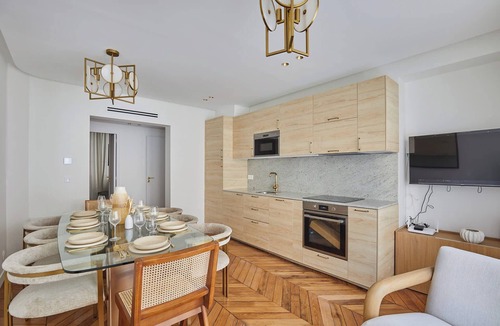 Saint-Vincent-de-Paul Apartment | Sublime Air-conditioned Apartment Center of Paris