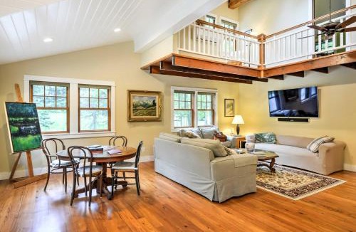 Laurel Mountain House | 'Sugar Berry' Craftsman Home in Laughlintown