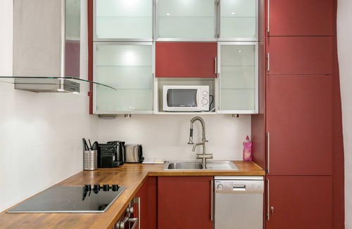 Arsenal Apartment | Suit Du Lion/AC Historic Flat, Marais, 4-5 Guests