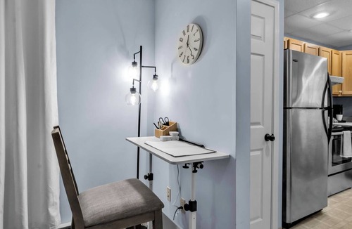 Akron Apartment | Suite Retreat: Cozy Walkable Akron Village Getaway