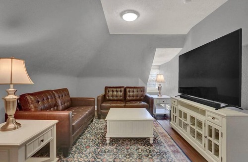 Harrisburg Apartment | Suites on Seneca - Gorgeous One Bedroom Apartment