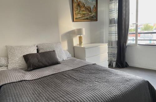 Ivry-port Apartment | Summer in Paris