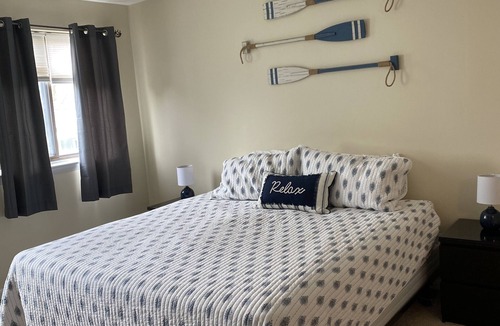 Caine Woods Condo | Summer Specials! Beautiful 2 Bedroom Condo at Beach in North OCMD!