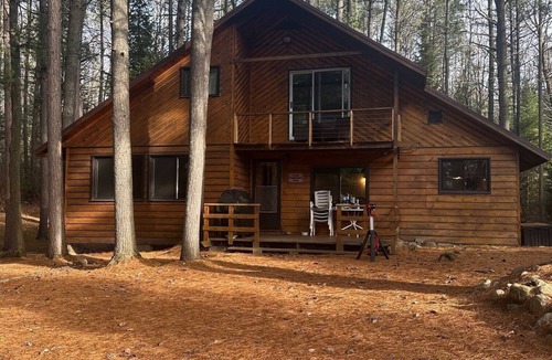 Madawaska Valley Cottage | SUMMERSWIND COTTAGE RETREAT on Wadsworth Lake