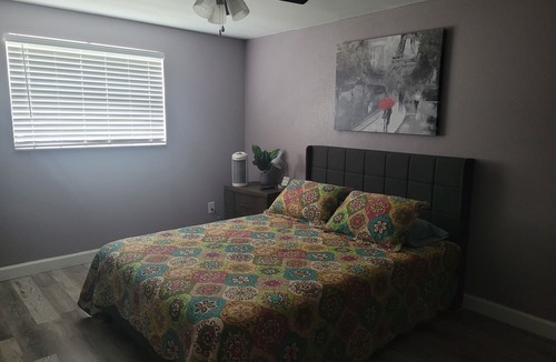 Town 'n' Country House | SummerTime Oasis 4 Bd 2Bth SF House with Pool