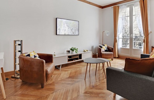 Auteuil Apartment | Sumptuous Parisian 2BDR *Balcon filant* - Auteuil - MOBILITY LEASE