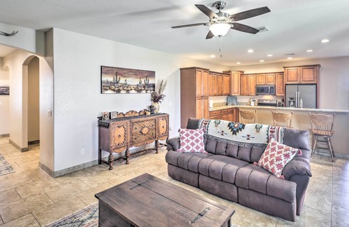 Bullhead City House | Sunny Bullhead City Gem: Off Roading Trails!