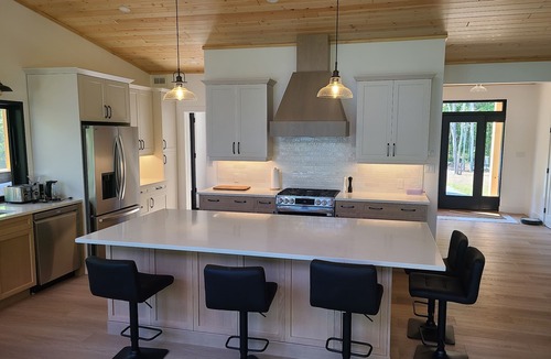 Madawaska Valley Cottage | Sunny Shores Lakehouse