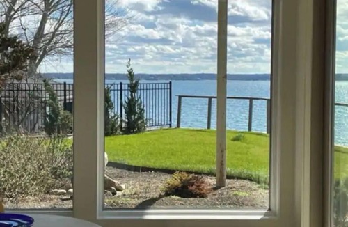 Eatons Neck House | Sunset Bluff: Breathtaking views of LI Sound.