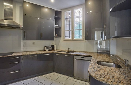 Saint-Vincent-de-Paul Apartment | Superb apartment Center of Paris/Montmartre