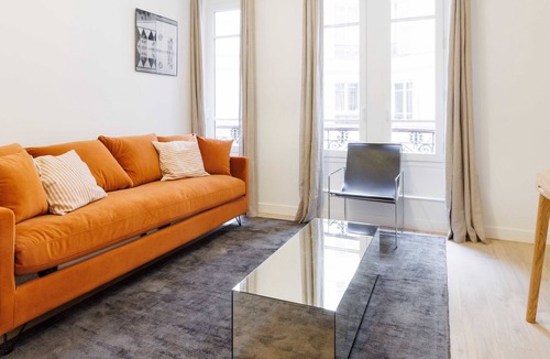Quartier Saint-Georges Apartment | Superb apartment - Place de Clichy - Mobility lease