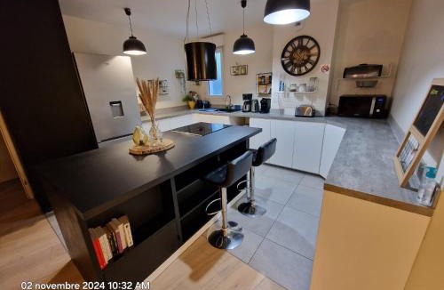 Petit Nanterre Apartment | Superbe Appartement 3 pièces près de la Défense