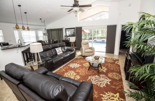 Haines City House | Susan's Southern Dunes Vacation Home