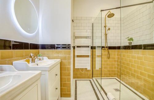 Saint-Vincent-de-Paul Apartment | Sweett - Atelier Napoleon