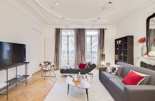 Champs-Elysees Apartment | Sweett | Boccador III