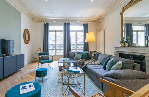 Champs-Elysees Apartment | Sweett | Boccador - Three Bedroom Apartment, Sleeps 6