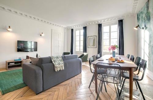 Strasbourg -Saint-Denis Apartment | Sweett - Bonne Nouvelle