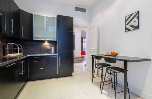 Champs-Elysees Apartment | Sweett | Cerisoles II