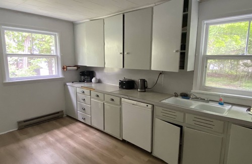 Rideau Lakes Cottage | Tall Cedars on Big Rideau Lake