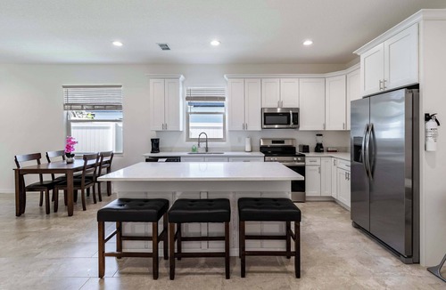 East Tampa House | Tampa 3BR Near Zoo & Cruise Port - Sleeps 8