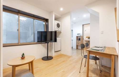 Shinjuku House | TaroTime Shinjuku | Serene 2BR Japanese Cottage with elegant soaking bath