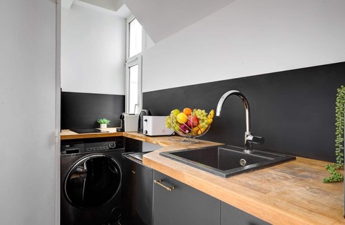 8th Arrondissement Apartment | TBS 104 - Superb flat on Avenue Champs-Elysées