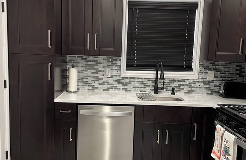 Roosevelt Apartment | Terrific 2-bedroom apartment in Roosevelt with AC, WiFi. Very peaceful & quiet