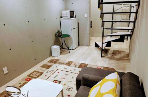 Kajicho Apartment | The Alchemist's Private Atelier & Residence