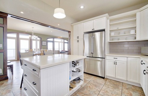 Craigleith Villa | The Aqua Villa at Blue View Chalets