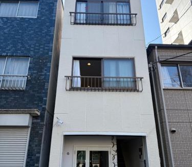 Taito House | The Asakusa Townhouse