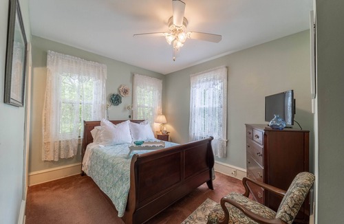 Jim Thorpe Bed & Breakfast | The Bella Victoria- Adult Only