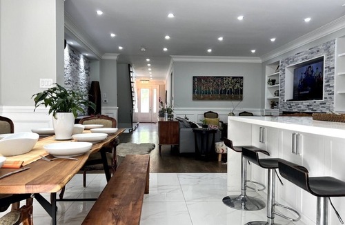 Fallingbrook House | The Bluffs-4 Bedrm, BBQ, Games, WiFi, Free Parking