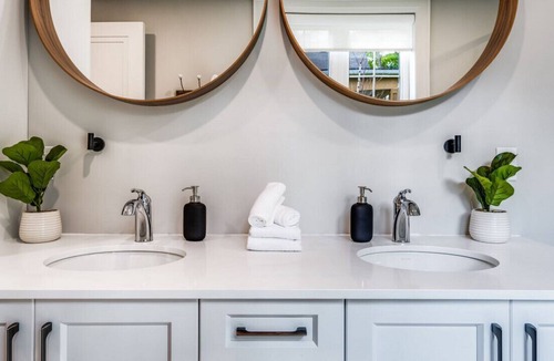Minett House | The Bonnieview on Lake Rosseau
