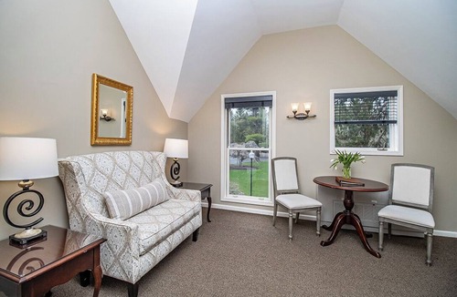 Cazenovia Hotel | The Brewster Inn