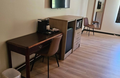 Coolin Hotel | The Coolin Motel