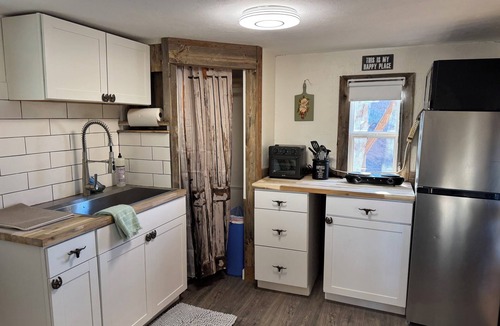 Kanab Cabin | The Cowgirl Cabin at the Paria River Ranch