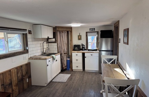 Kanab Cabin | The Cowgirl Cabin at the Paria River Ranch