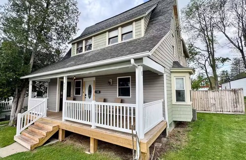 Indiana House | The Craftsman on Oak