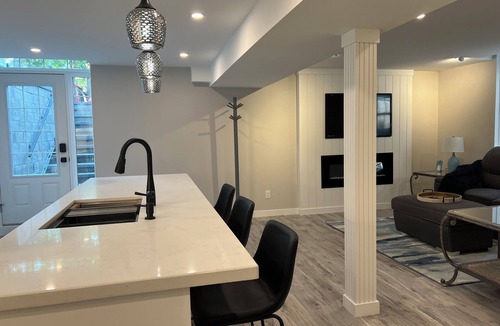 Burlington House | The Croft House - 2 bed, 1 Bath
