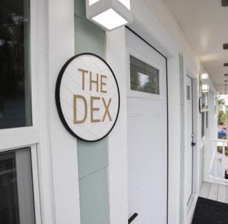 Mid Island Apartment | The Dex at Coconut Cove