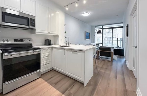 Yorkville Condo | The Diamond of Yorkville - an executive condo in the heart of Yorkville