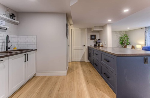 Elora House | The Elora Place Guest Suite-one block from Elora's vibrant downtown core!