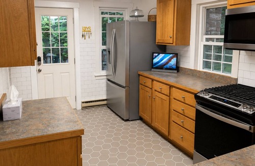 State College House | The Fairy Tale House - Minutes to PSU & Downtown - HOT TUB & FENCED IN YARD!